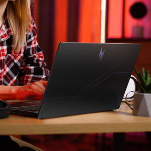 Acer NITRO V 15 Gaming Laptop 15.6" | AMD Ryzen 5 | 16GB | 512GB | RTX 5050 8GB | Windows 11 Home image 8